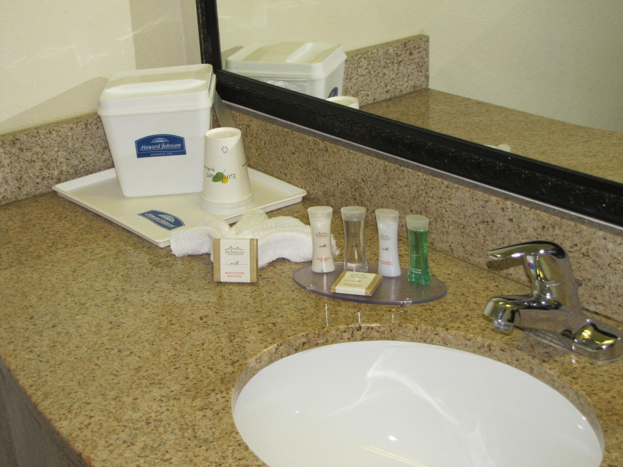 Howard Johnson By Wyndham Tallahassee Luaran gambar