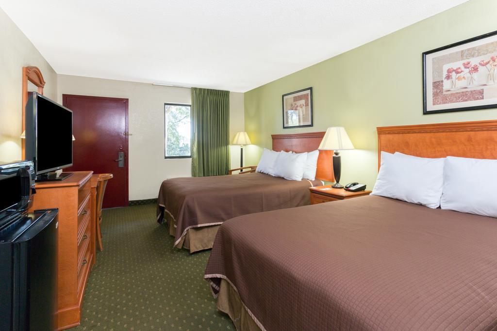 Howard Johnson By Wyndham Tallahassee Luaran gambar